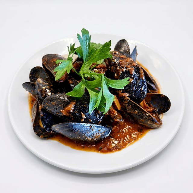 Mussels Over Linguini.